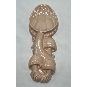Arnels Mushroom Spoon Rest Ceramics Hanging Wall Decor Vintage 70s Light Peach